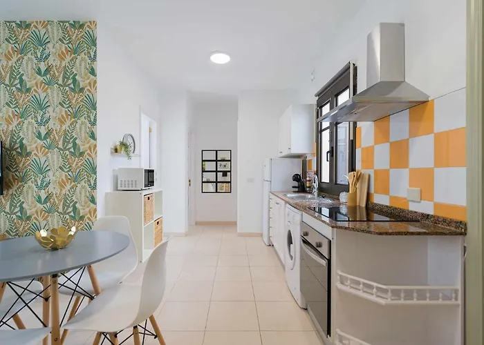 Mahostly Comillas Pa