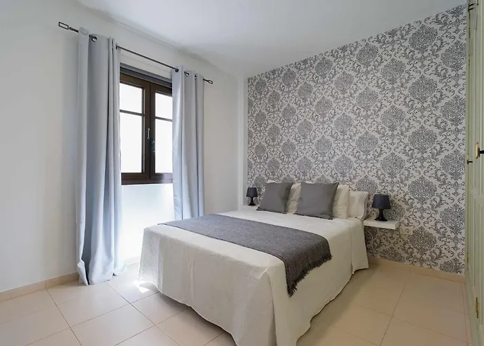 Mahostly Comillas Pa *