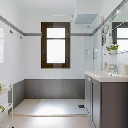 Mahostly Comillas Pa Апартаменты *